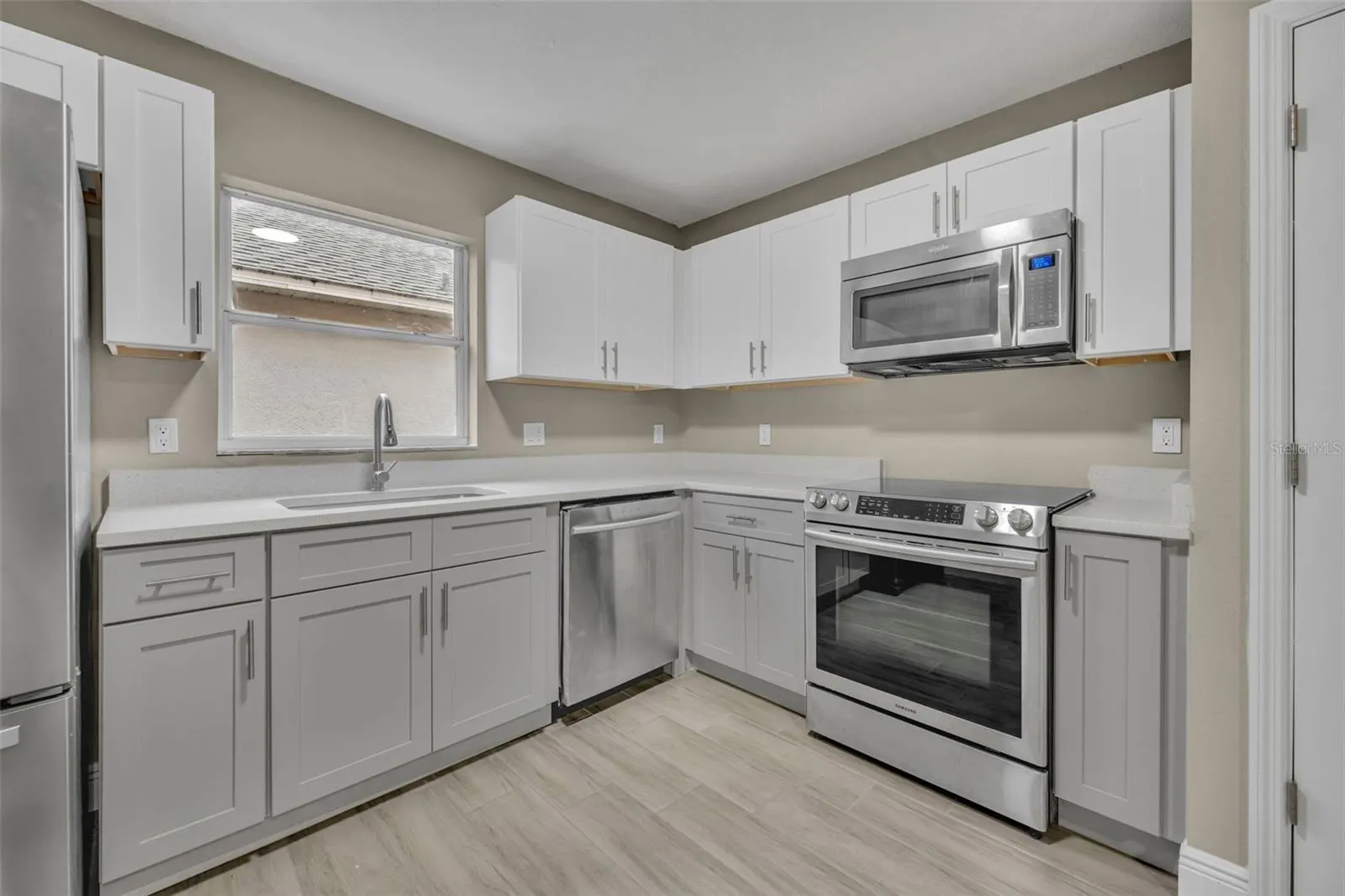 2267 SANTA LUCIA ST