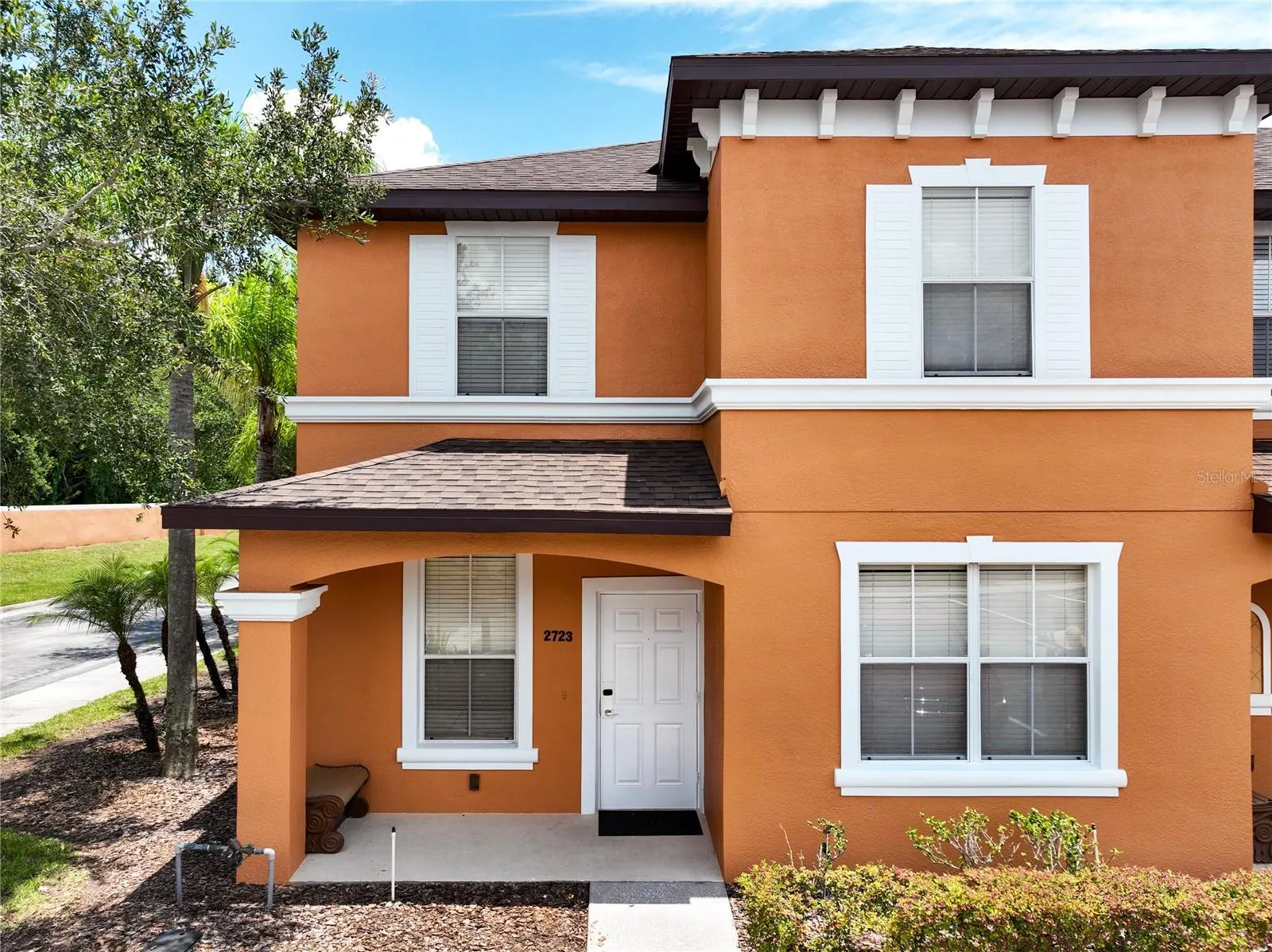 2723 ROADSTER LN
