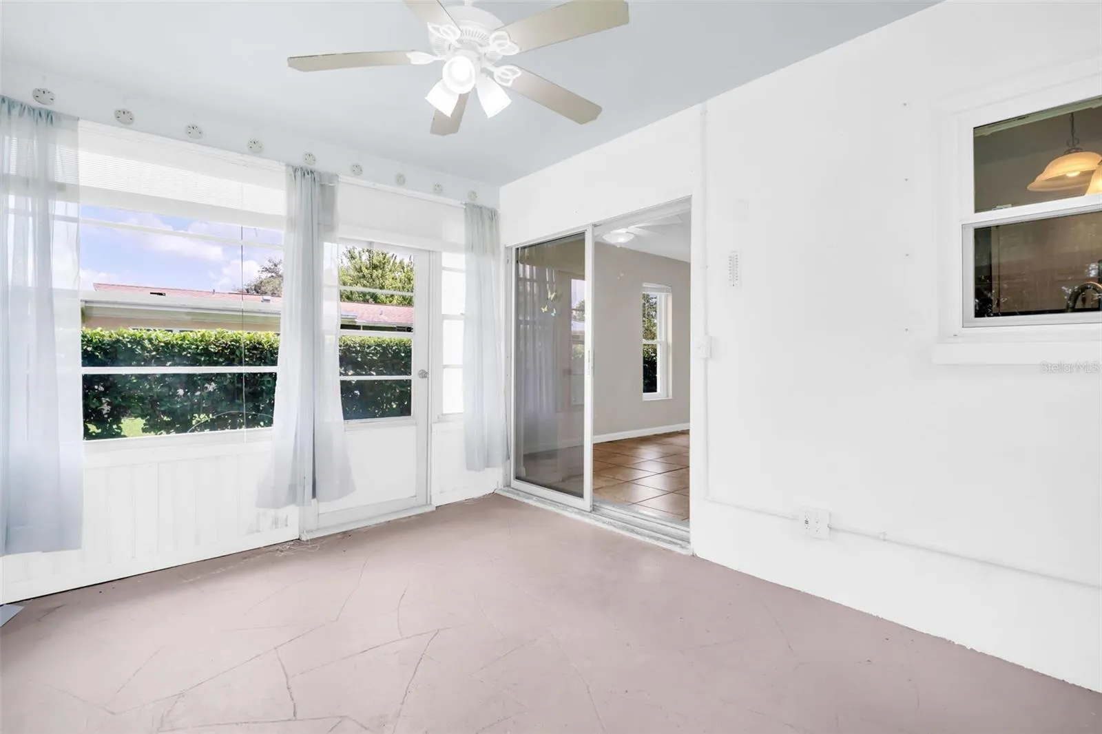 113 STAFFORD DR