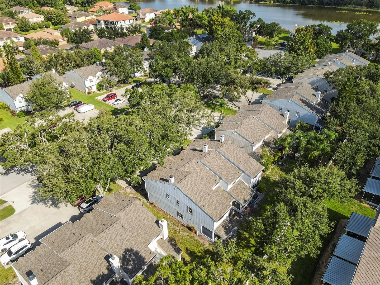 8511 J R MANOR DR