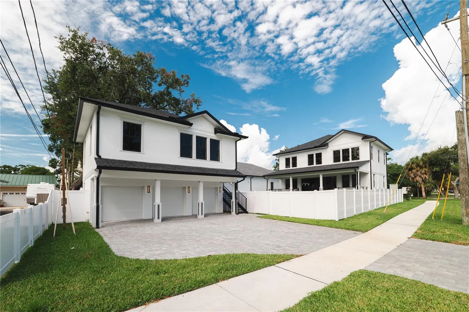 401 PARK BLVD