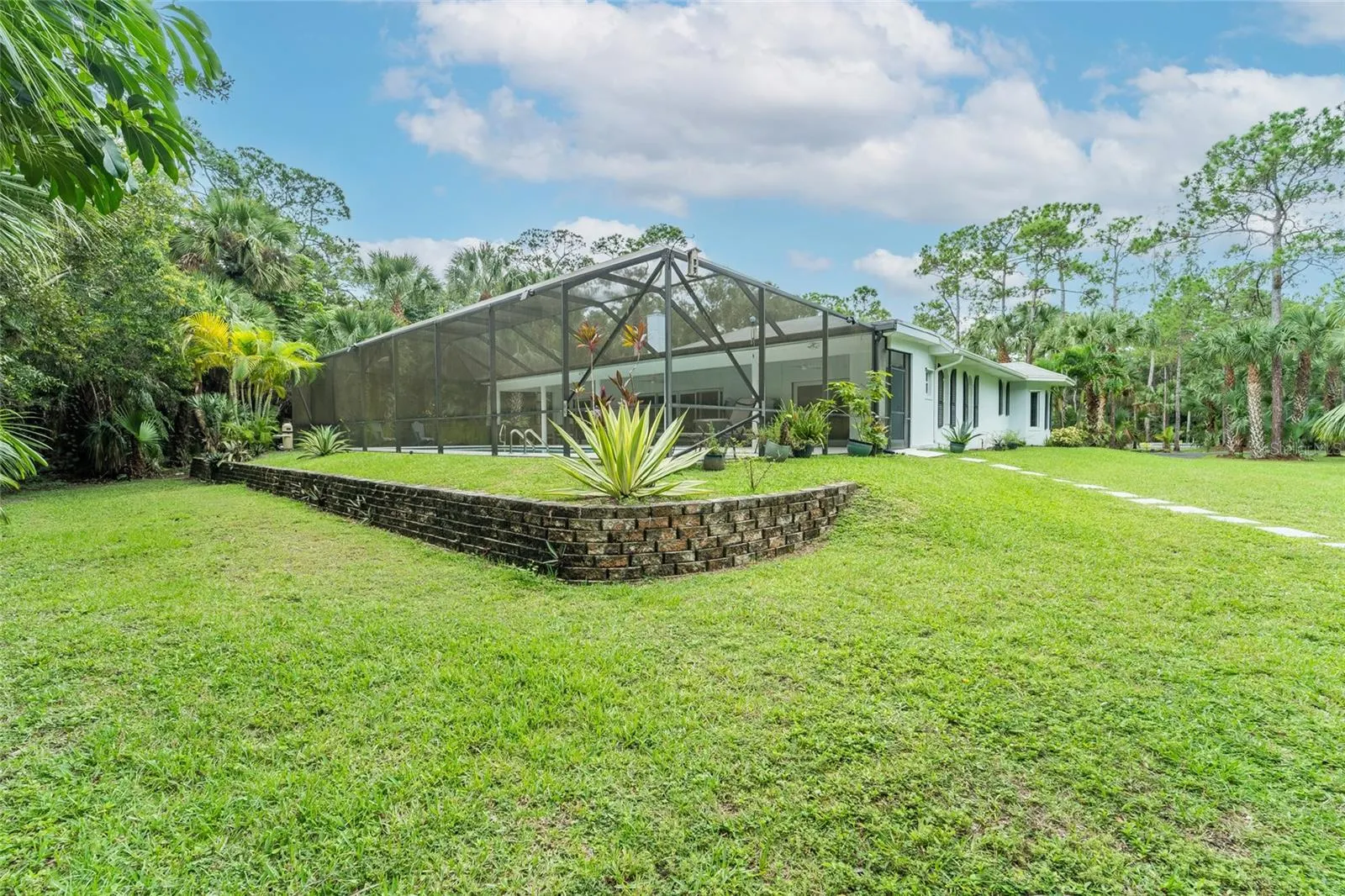 9417 WHIPPOORWILL TRL