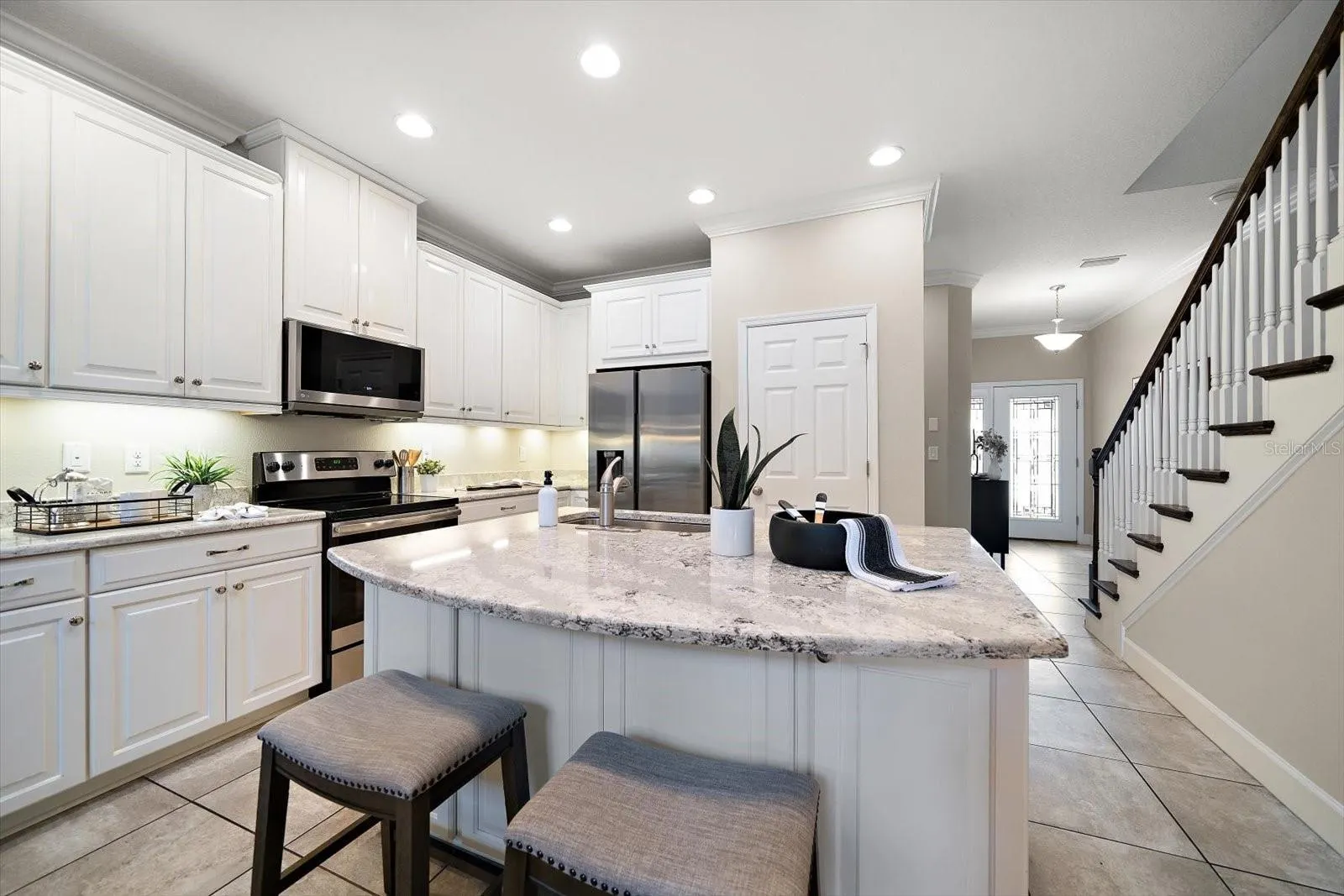 8735 TERRACINA LAKE DR