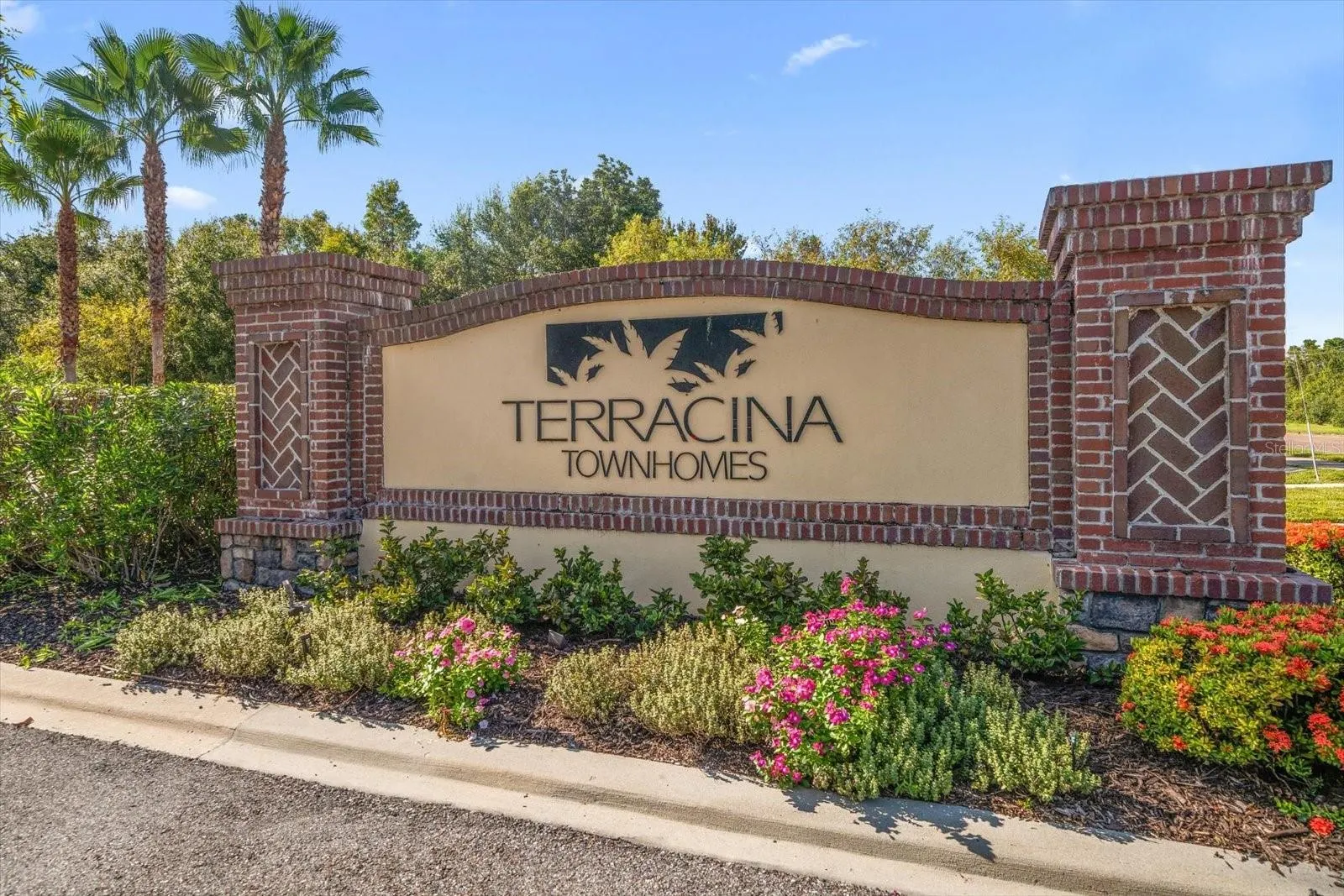 8735 TERRACINA LAKE DR