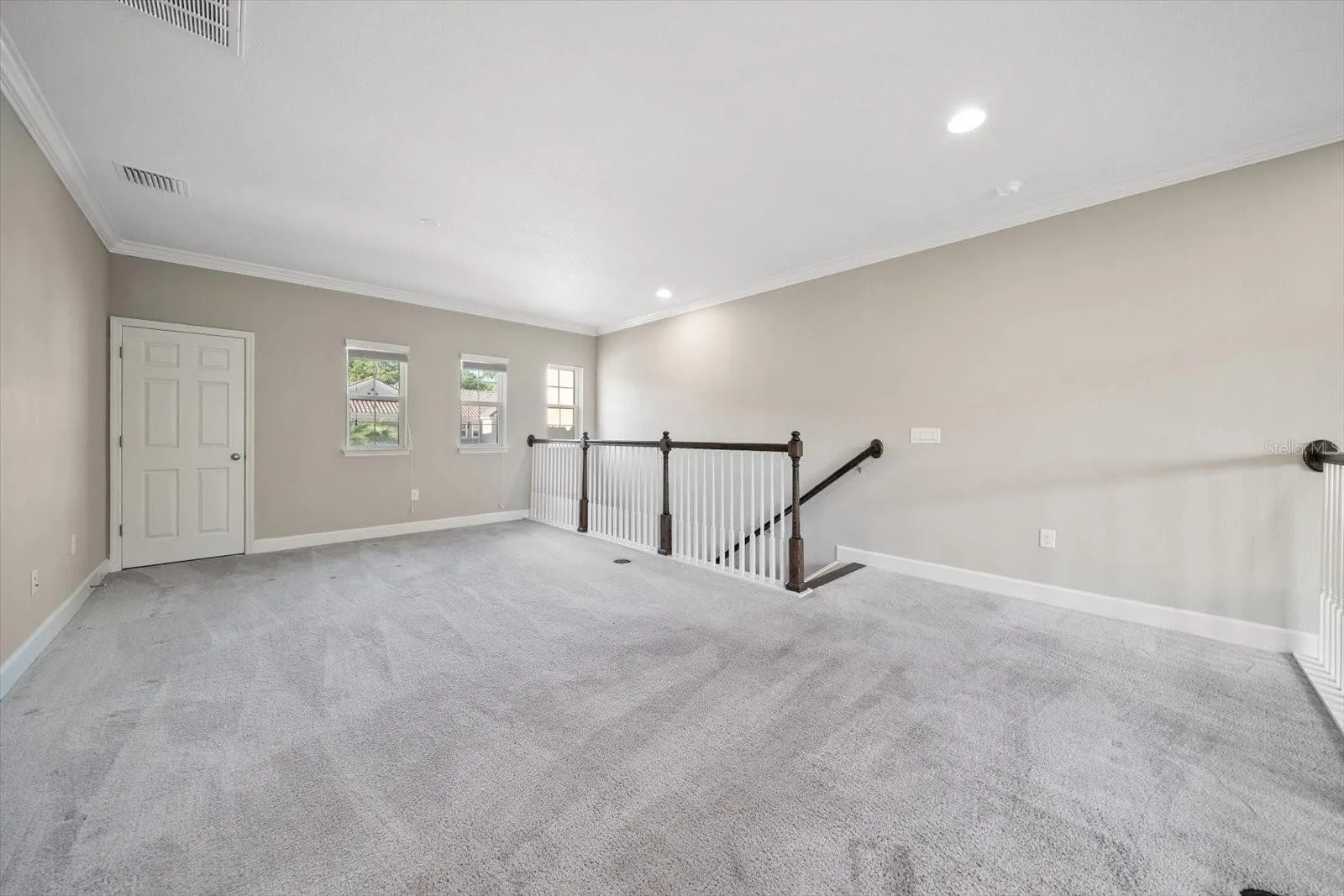 8735 TERRACINA LAKE DR
