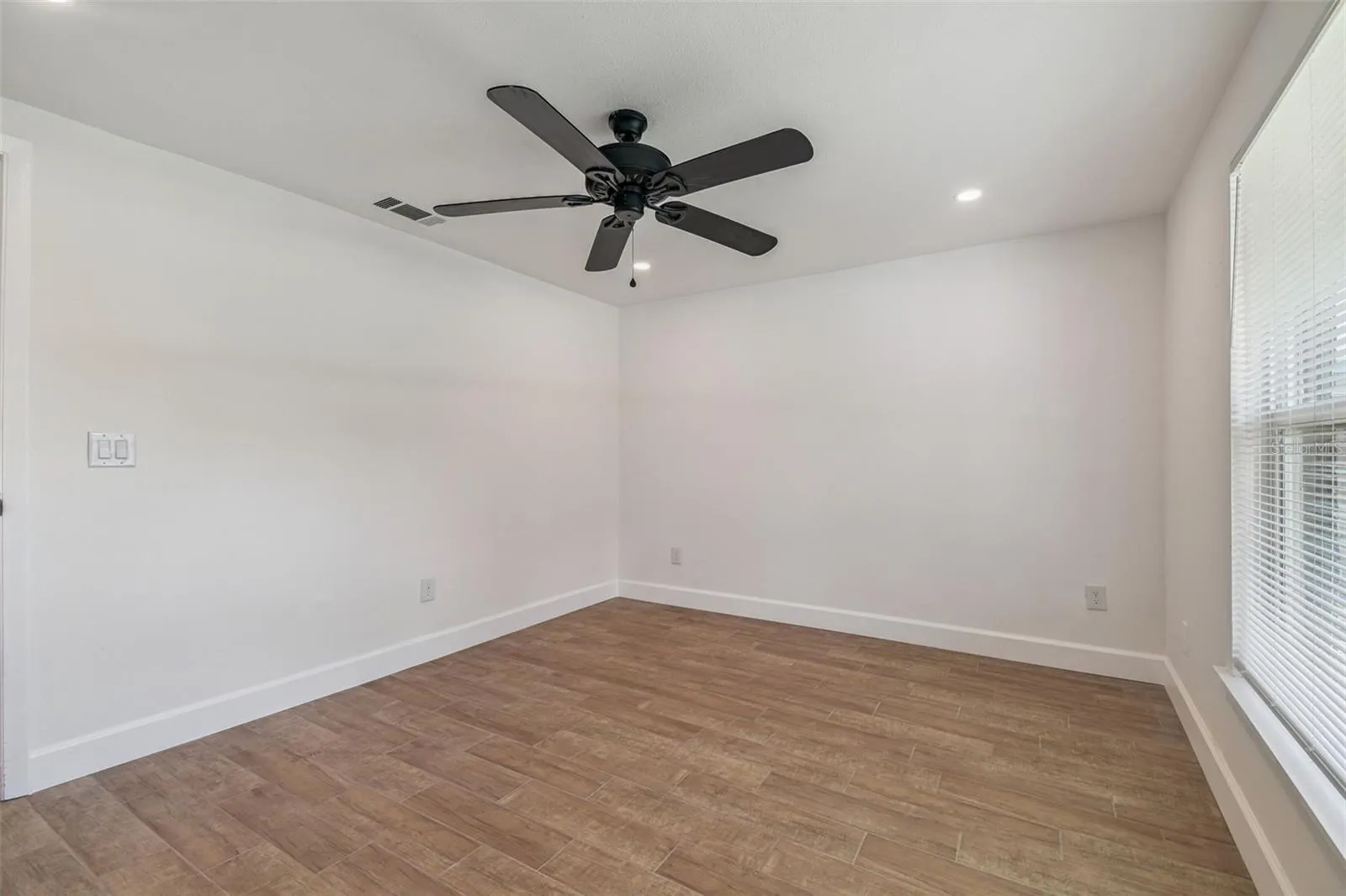 3503 ACORN ST