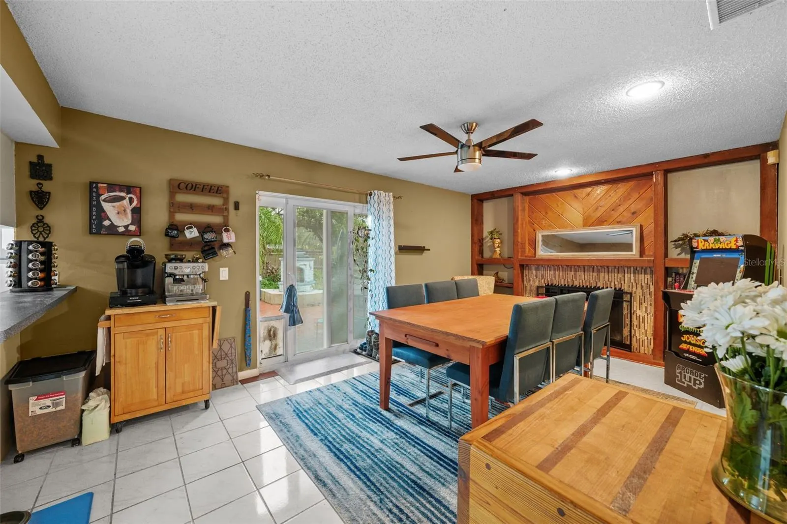 617 PINE FOREST DR