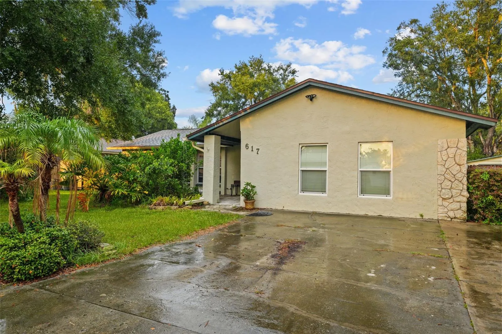 617 PINE FOREST DR