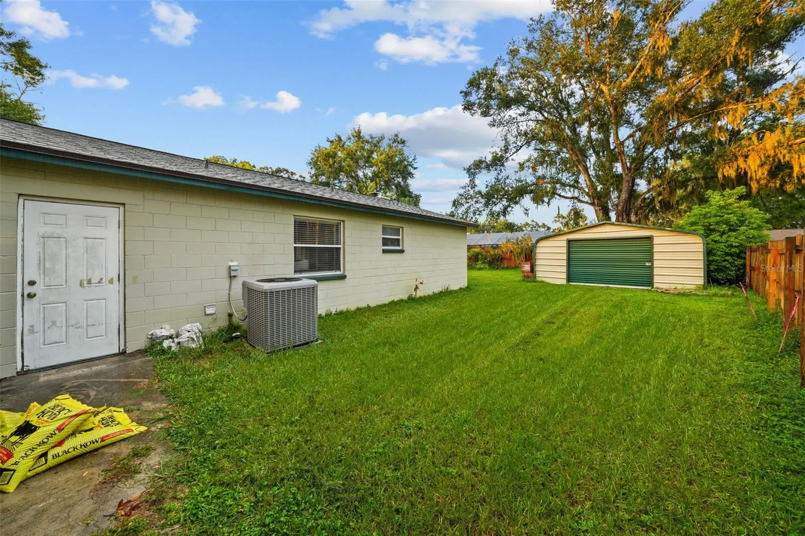617 PINE FOREST DR