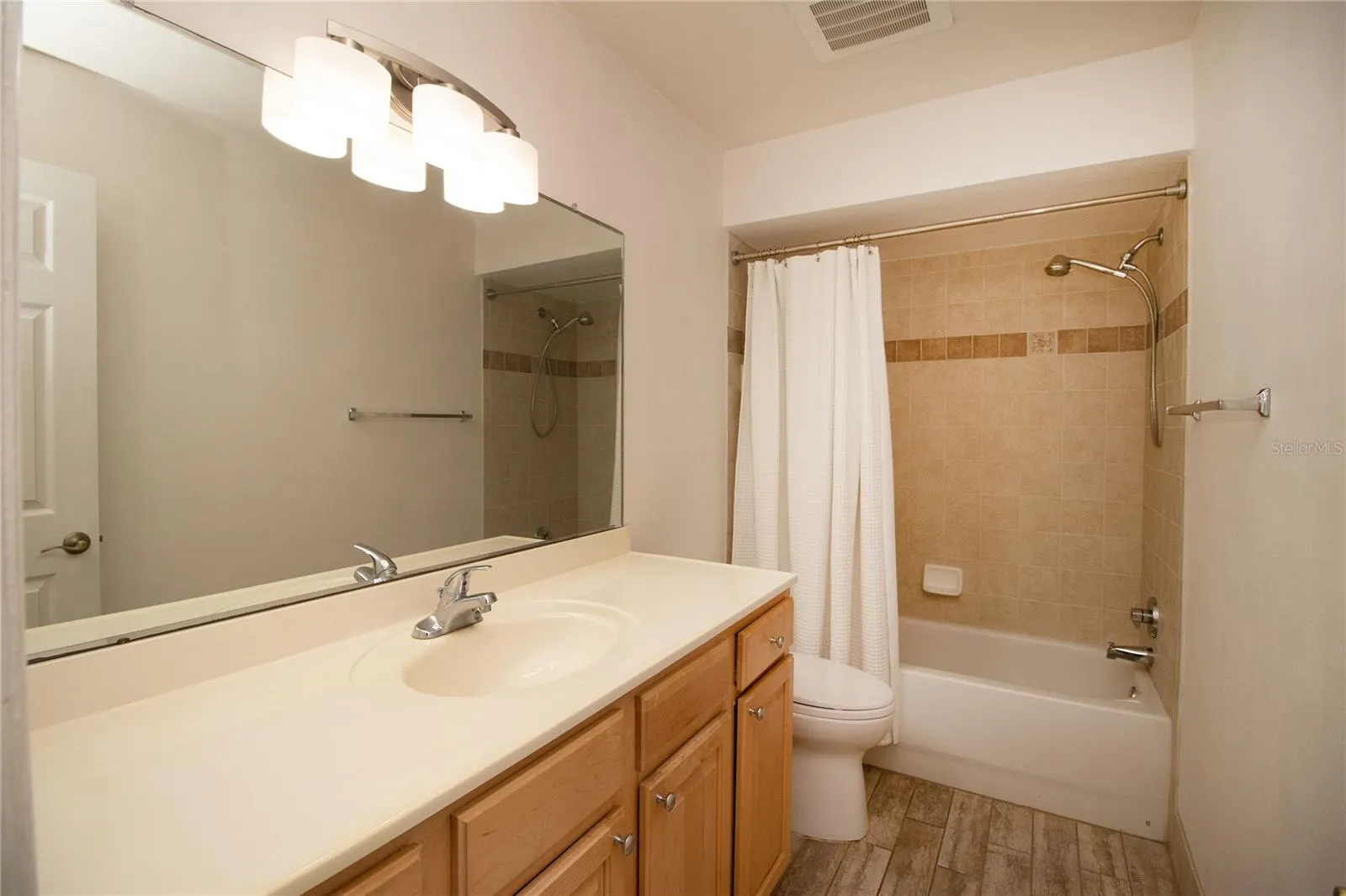 6150 GULFPORT BLVD S #102, #102