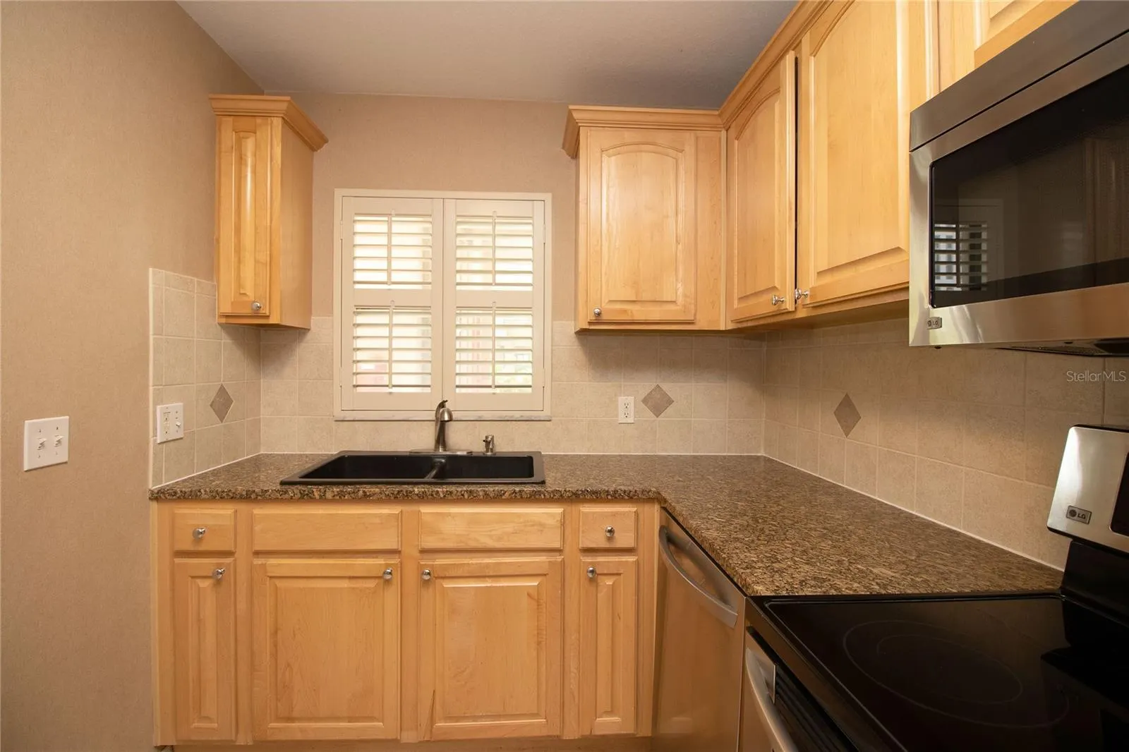 6150 GULFPORT BLVD S #102, #102