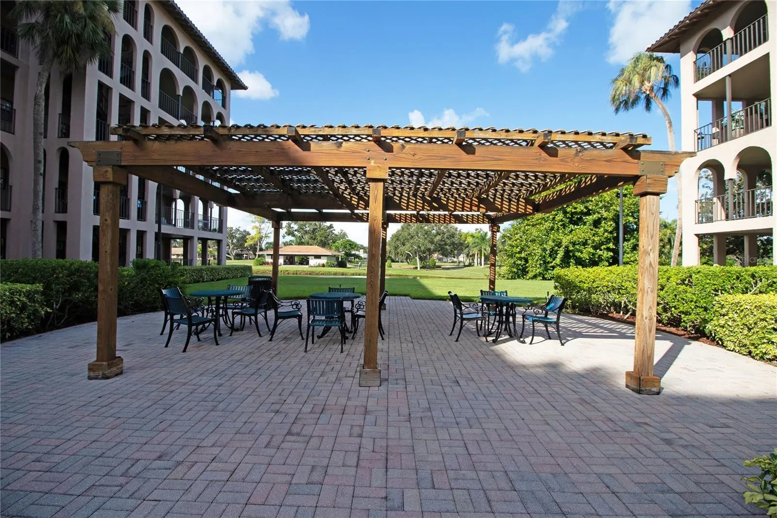 6150 GULFPORT BLVD S #102, #102