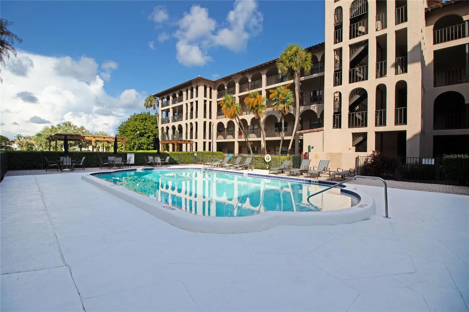 6150 GULFPORT BLVD S #102, #102