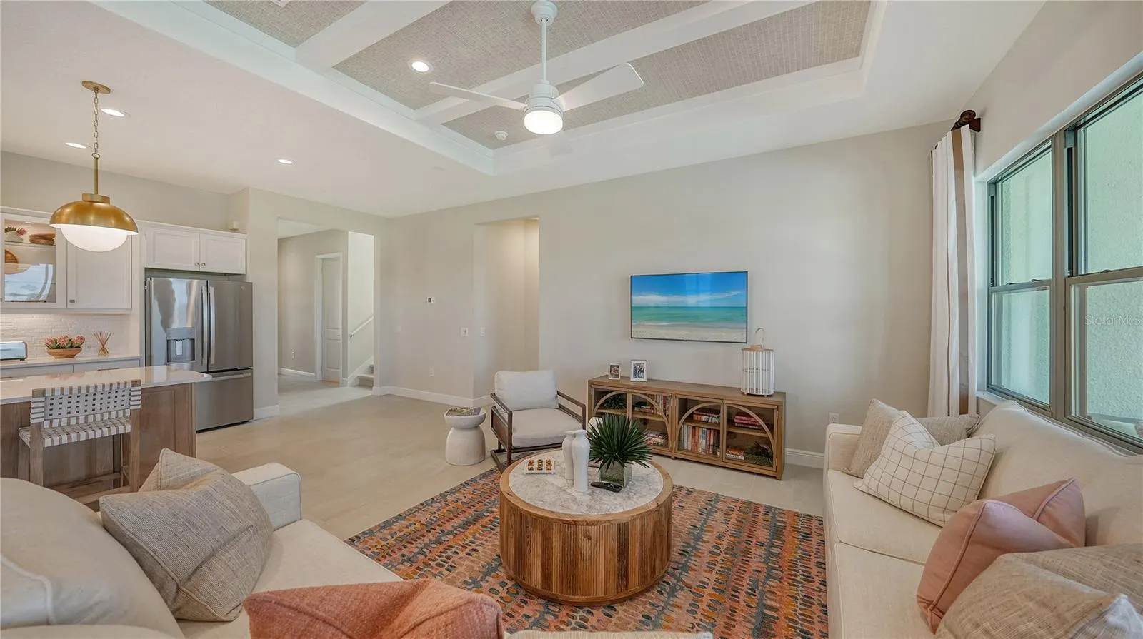 413 ALBERATA WAY