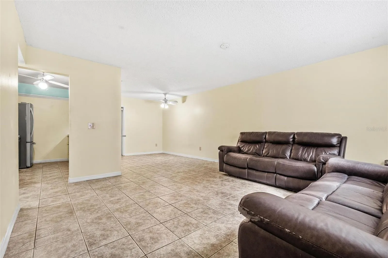 265 SW LINCOLN CIR N #2102, #2102