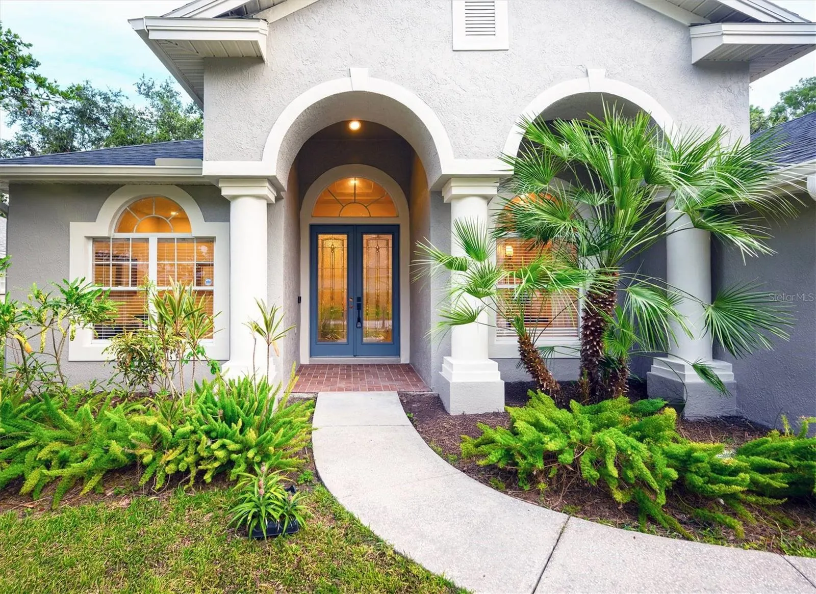 10346 ABBOTSFORD DR
