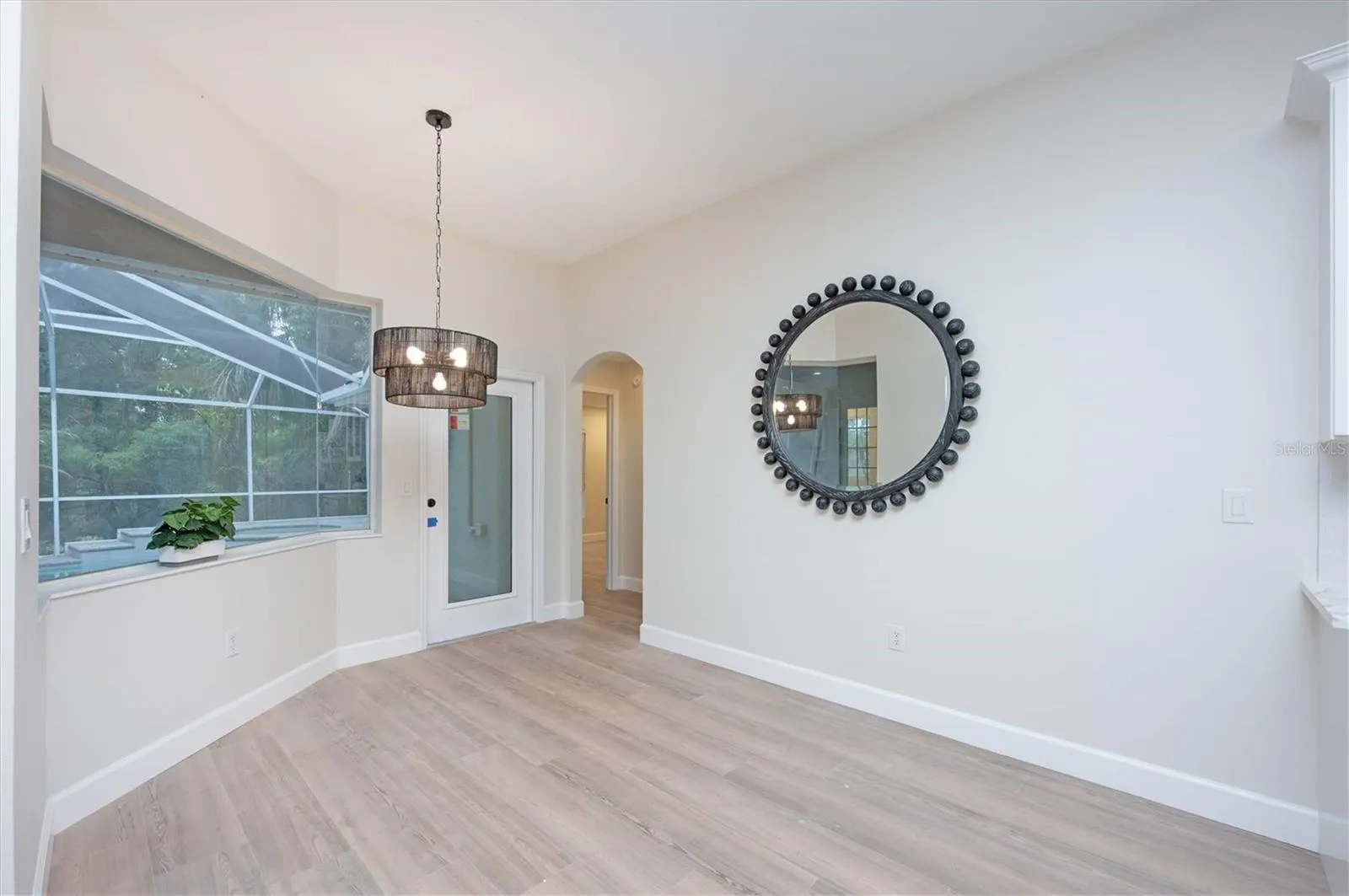 10346 ABBOTSFORD DR