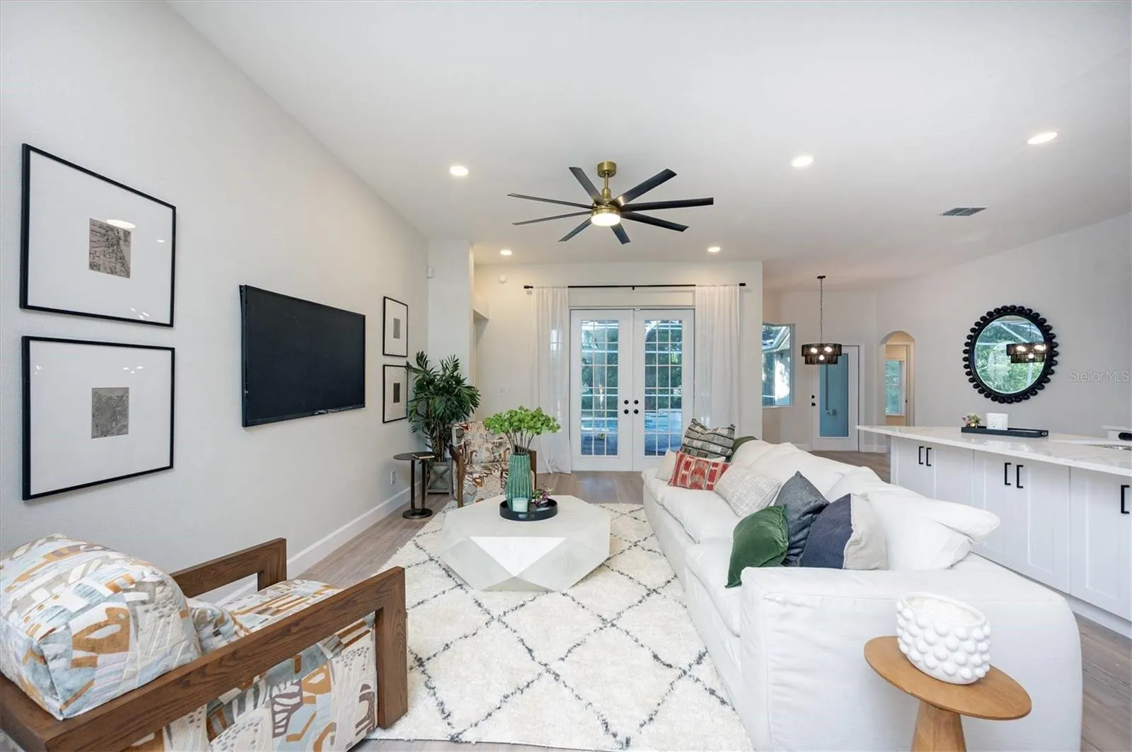 10346 ABBOTSFORD DR