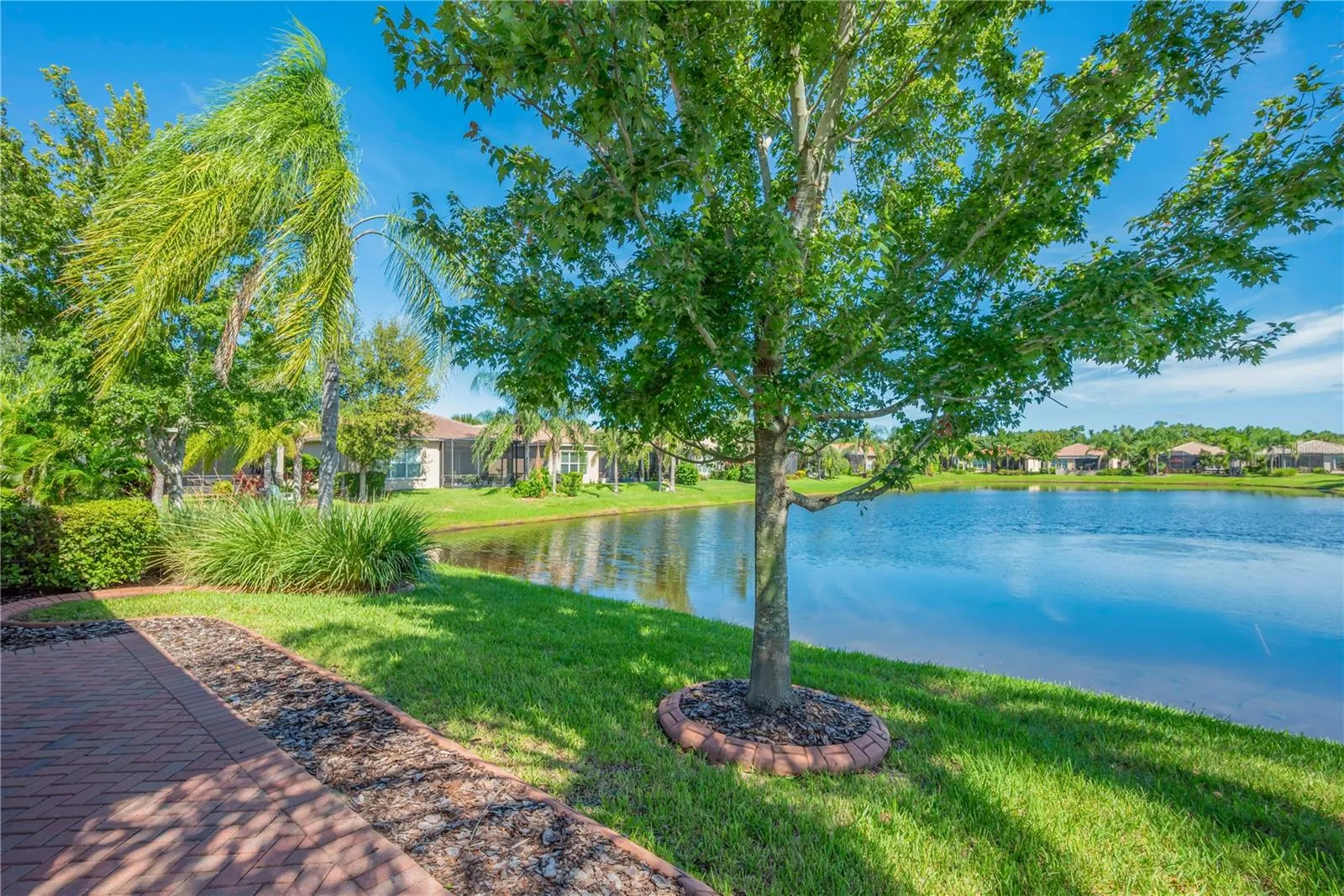 4845 SANDY GLEN WAY