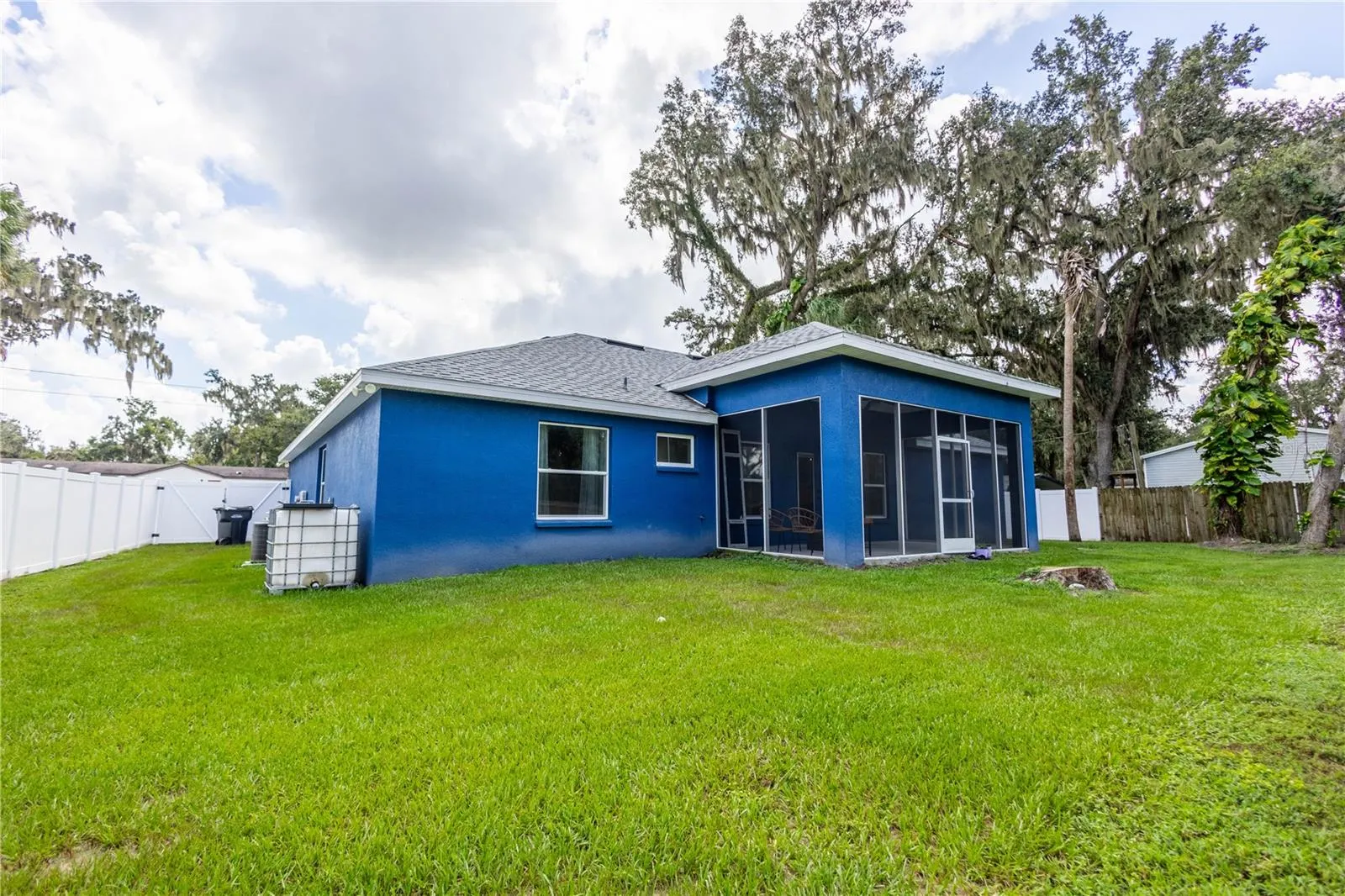 4790 W MYRTLE DR