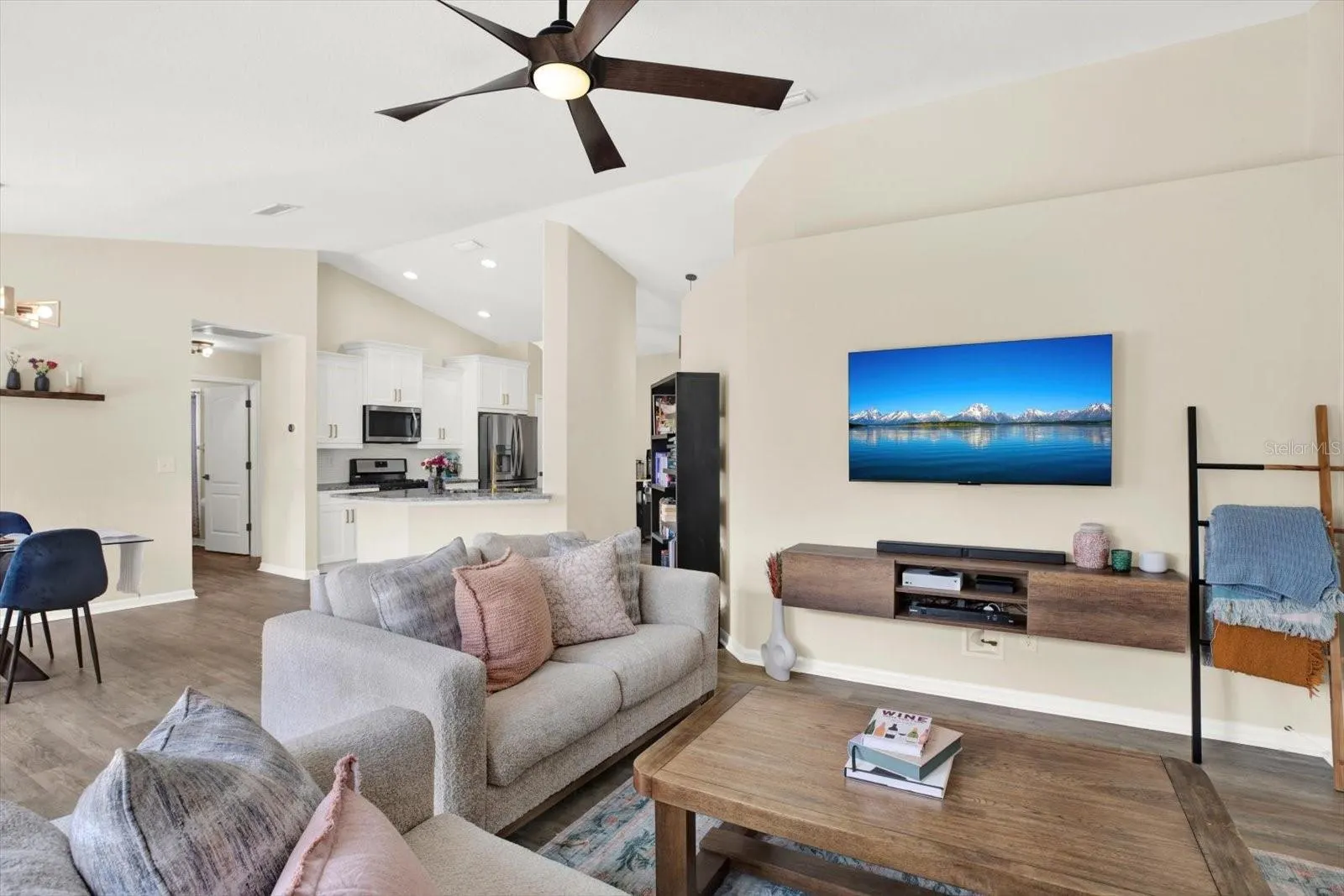 24730 LAUREL RIDGE DR