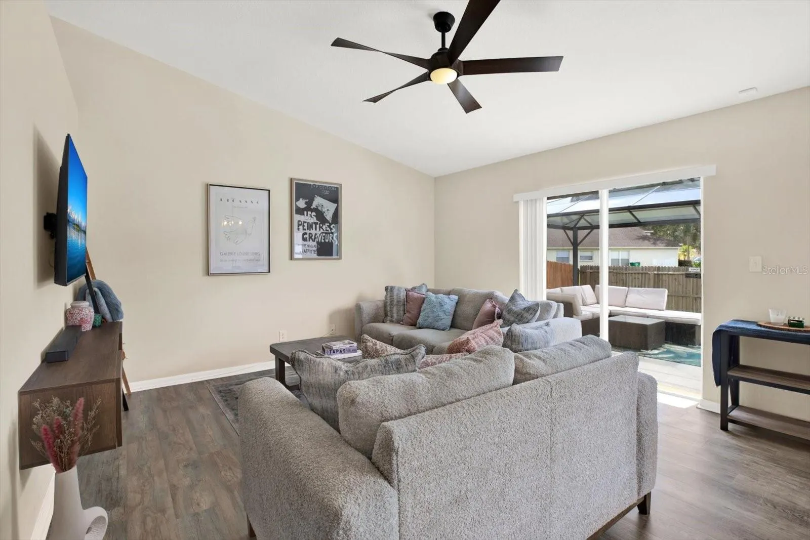 24730 LAUREL RIDGE DR