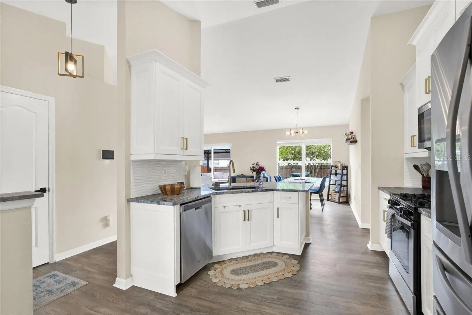 24730 LAUREL RIDGE DR