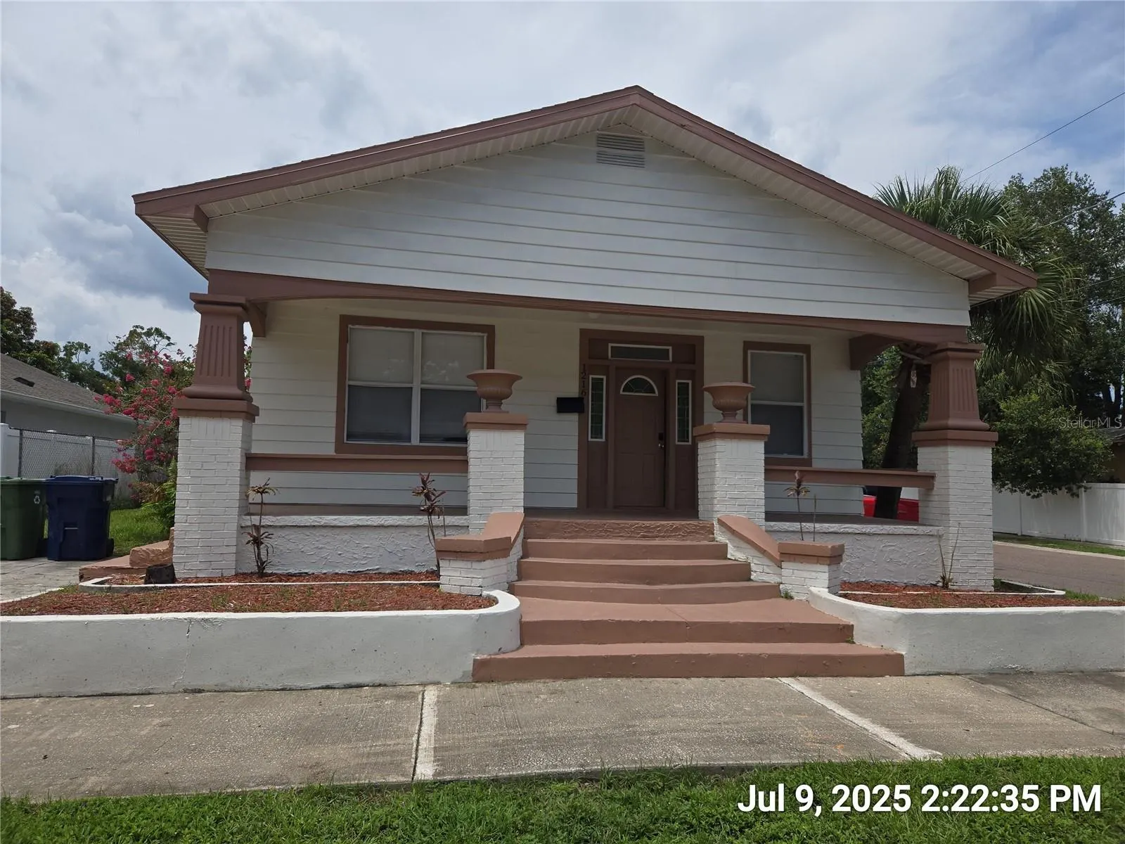 1216 E 26TH AVE