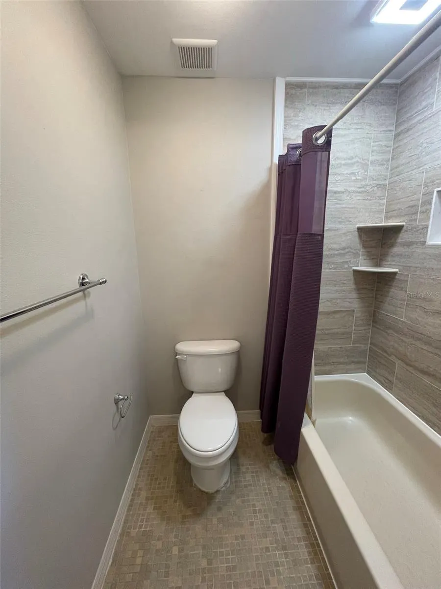 618 BROADWAY #A, #A