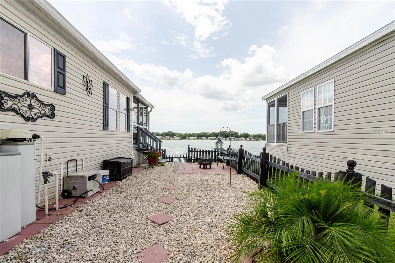 8446 FANTASIA PARK WAY