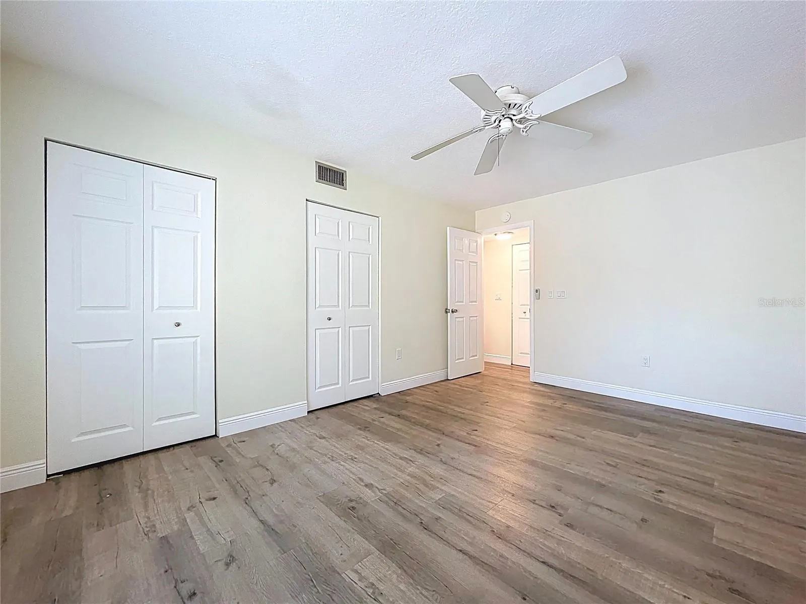 1881 N HERCULES AVE #801, #801