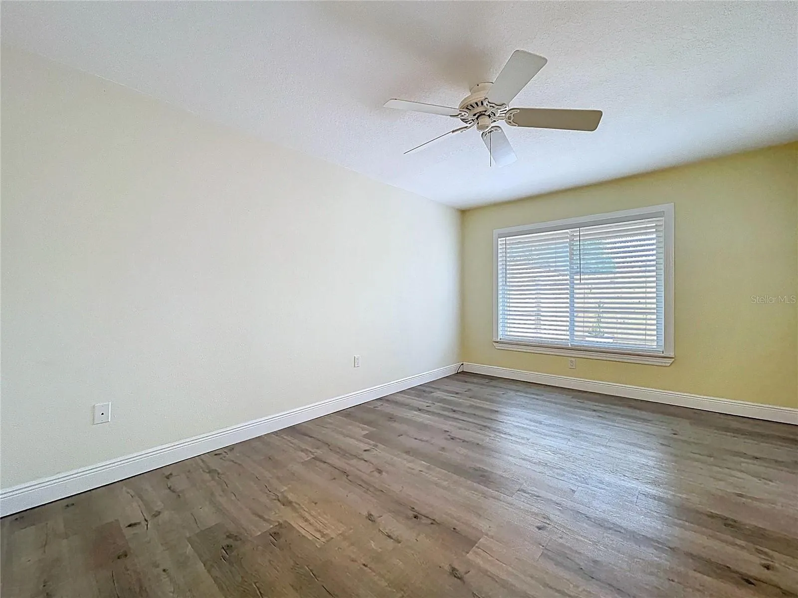 1881 N HERCULES AVE #801, #801