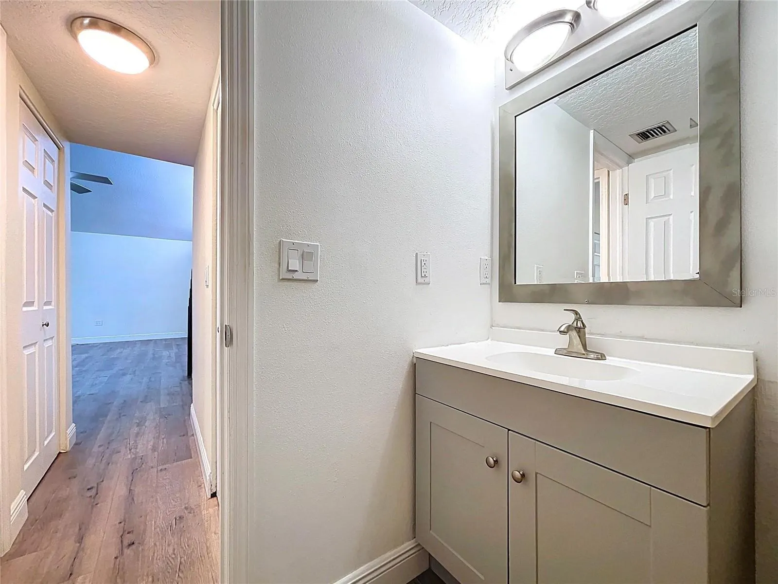 1881 N HERCULES AVE #801, #801