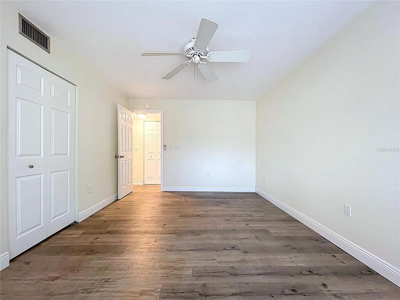 1881 N HERCULES AVE #801, #801