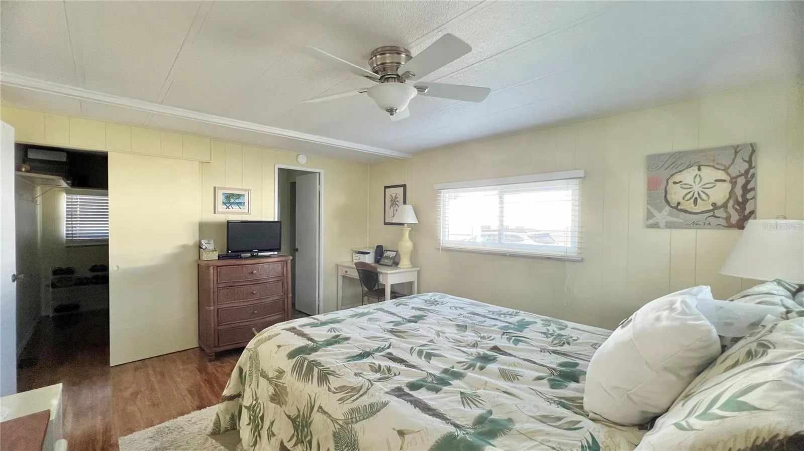 1100 BELCHER RD S #613, #613