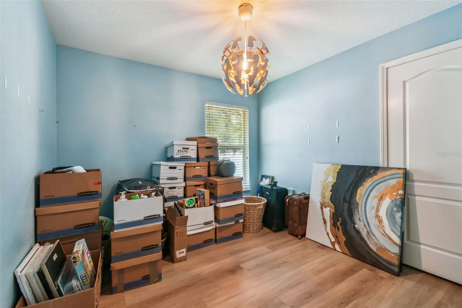 1906 HEARTLAND CIR