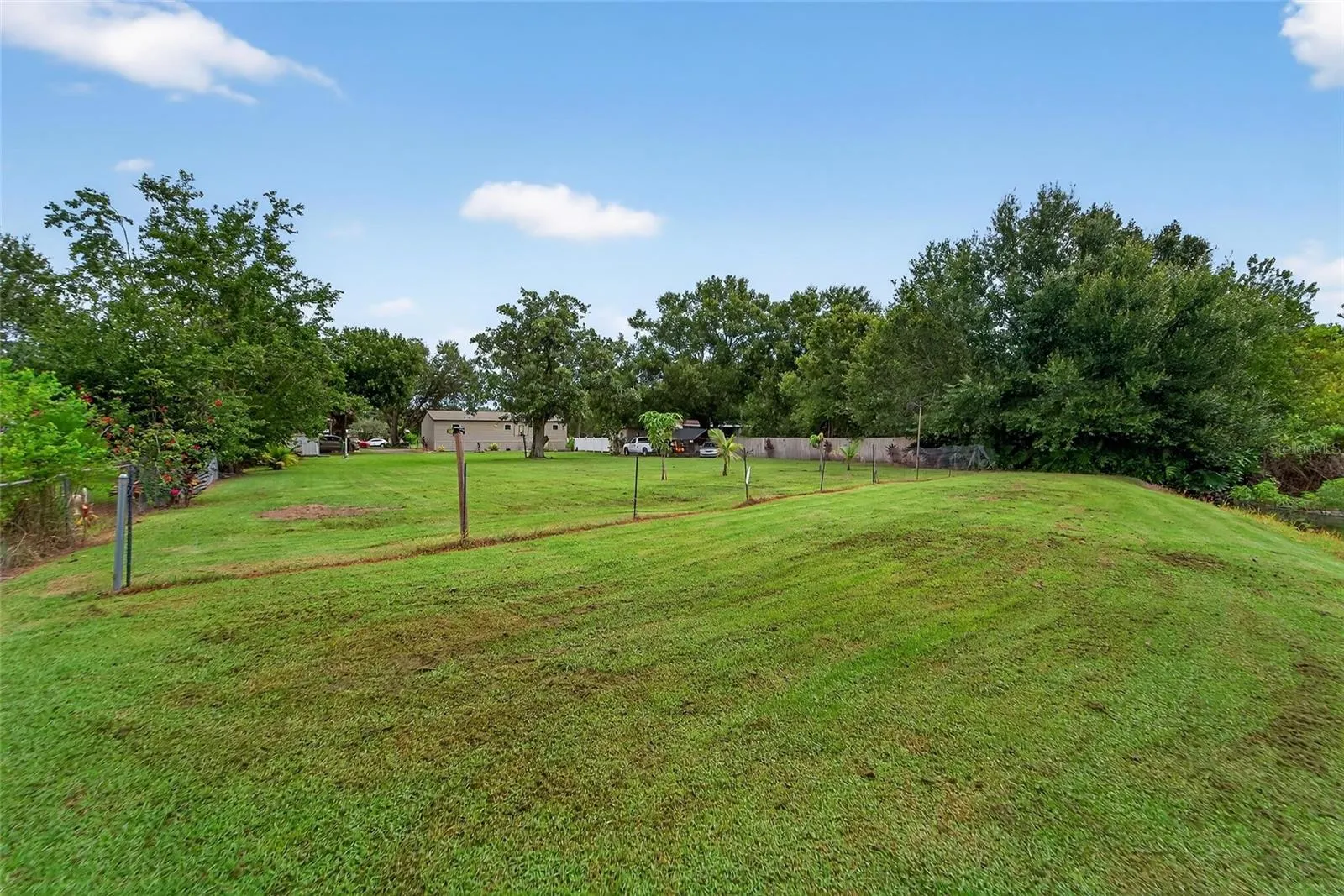 12008 ROSE LN