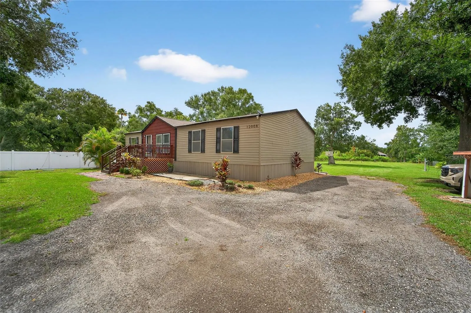 12008 ROSE LN