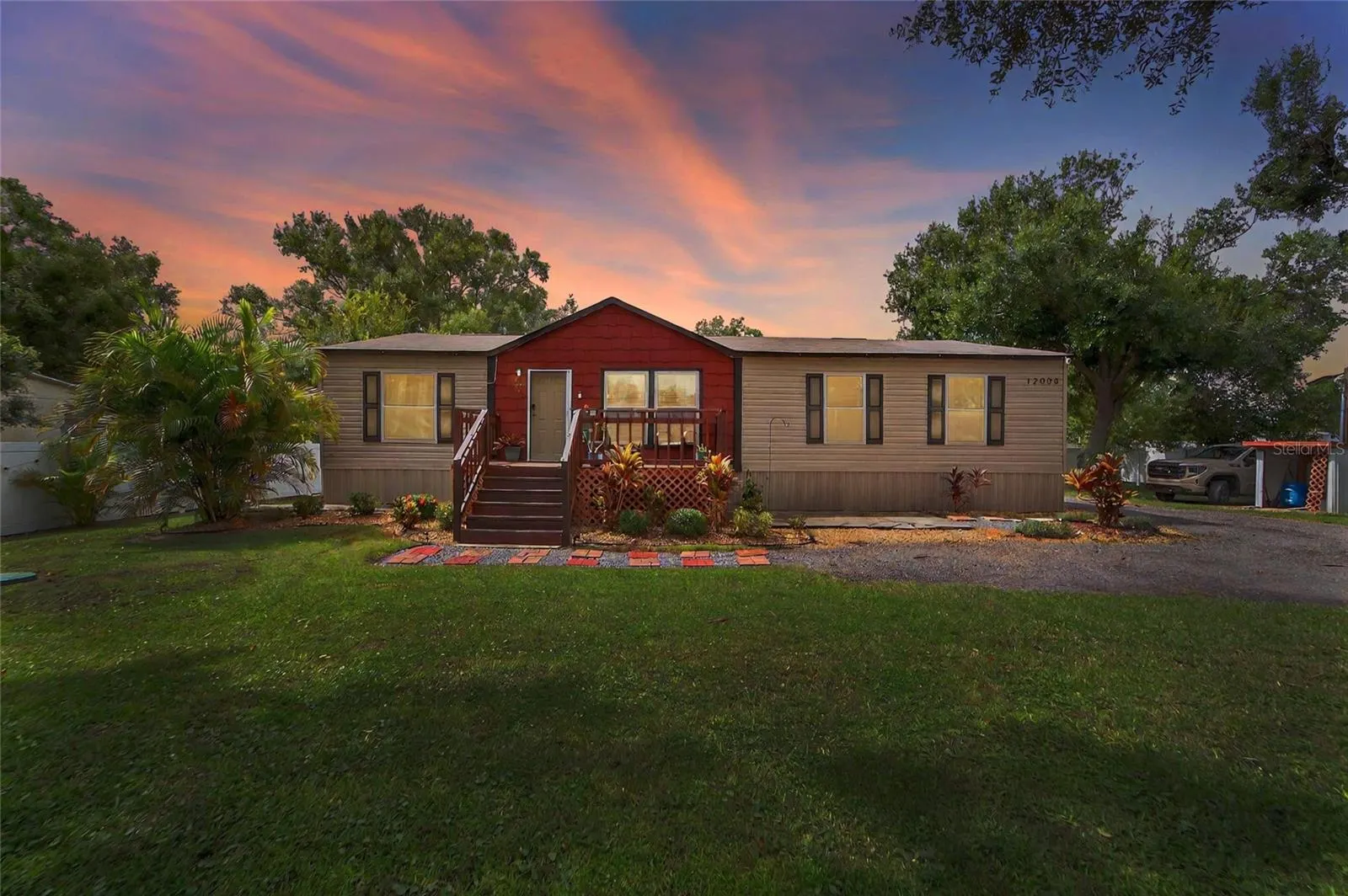 12008 ROSE LN