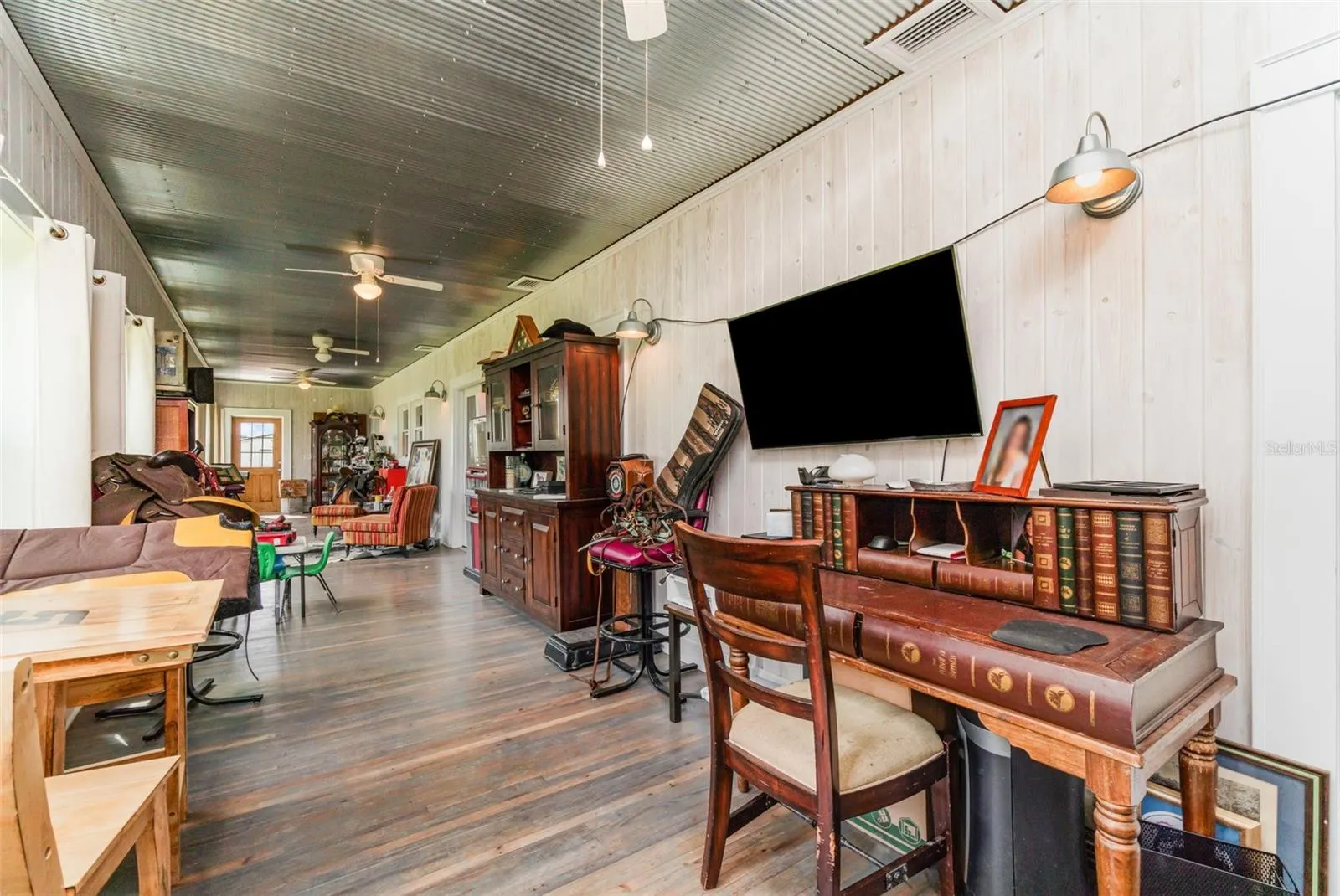 10807 NW LILY COUNTY LINE RD