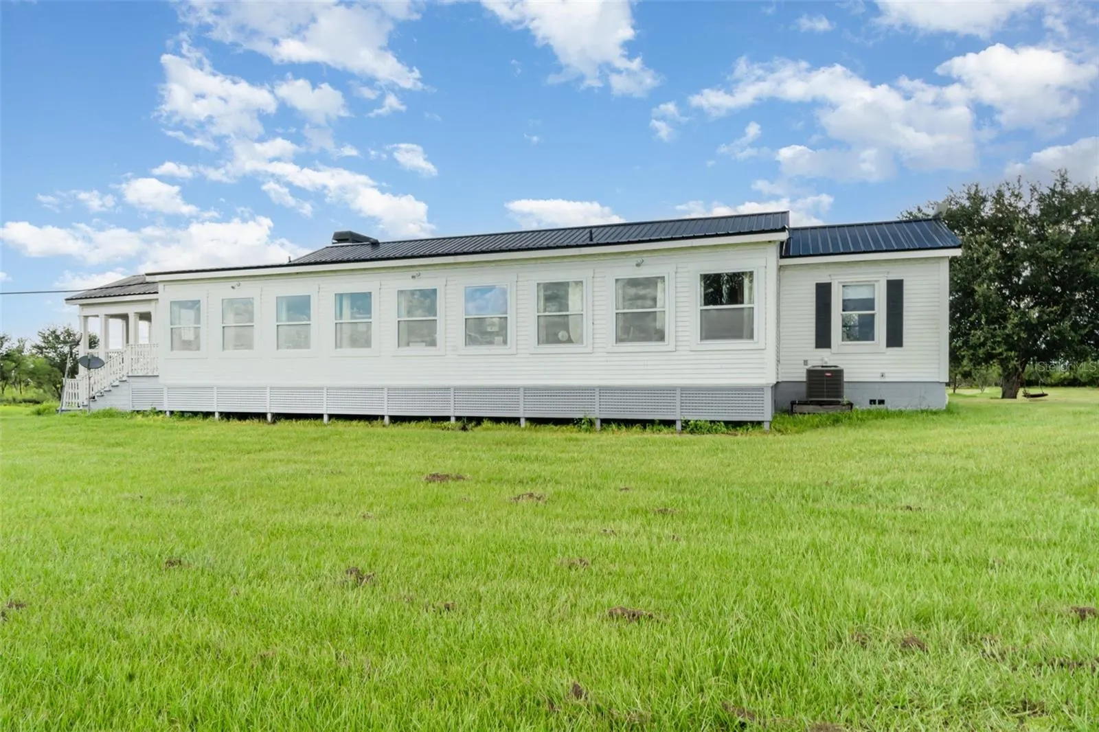 10807 NW LILY COUNTY LINE RD