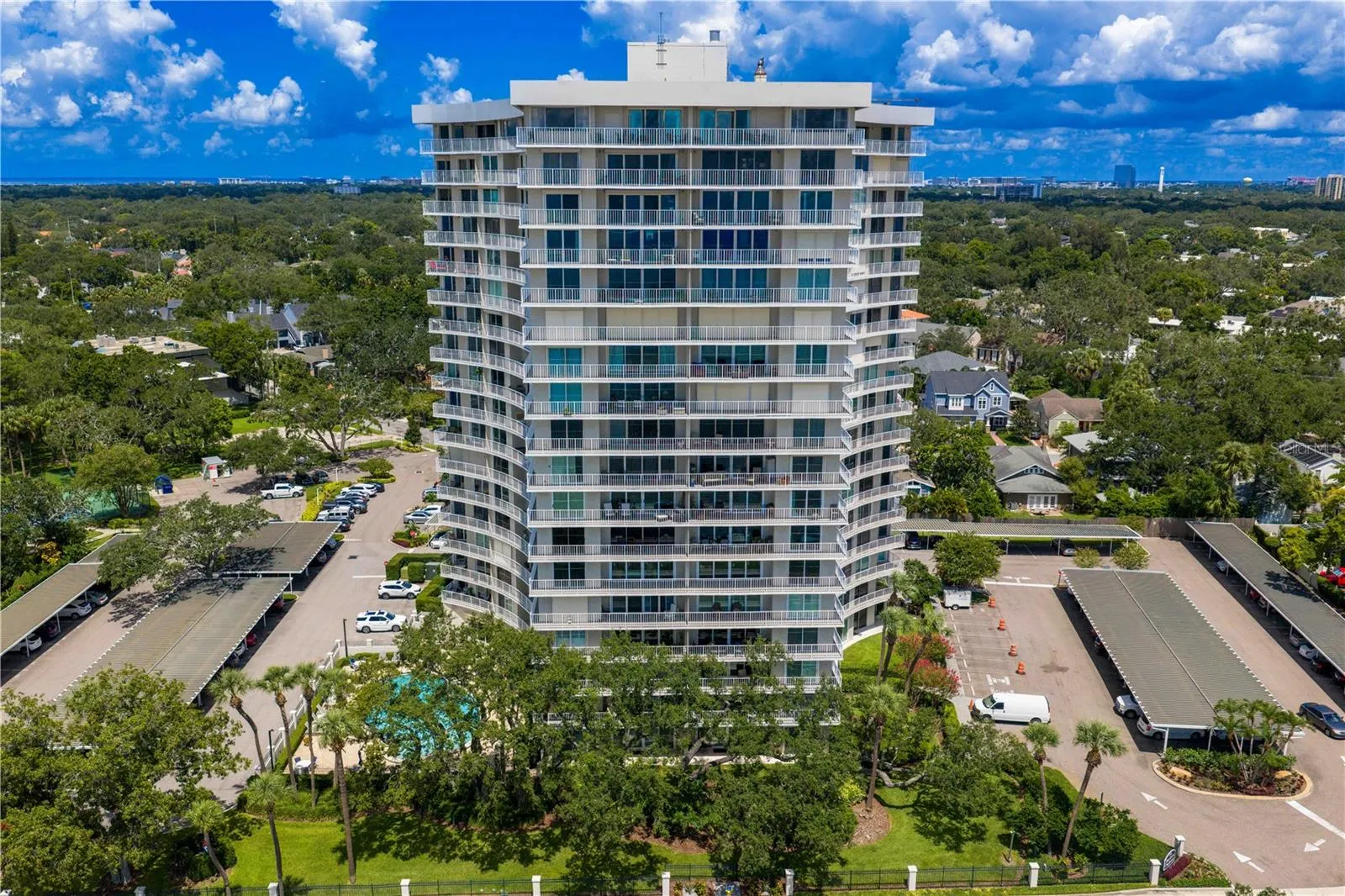 2611 BAYSHORE BLVD #302, #302