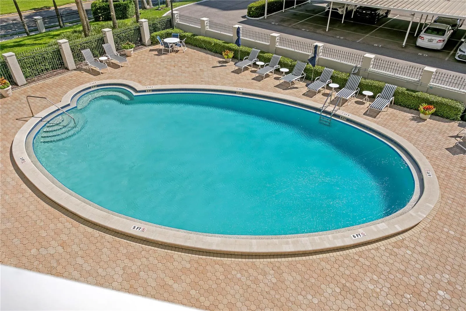 2611 BAYSHORE BLVD #302, #302