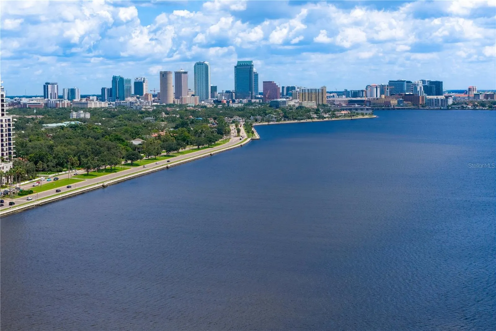 2611 BAYSHORE BLVD #302, #302