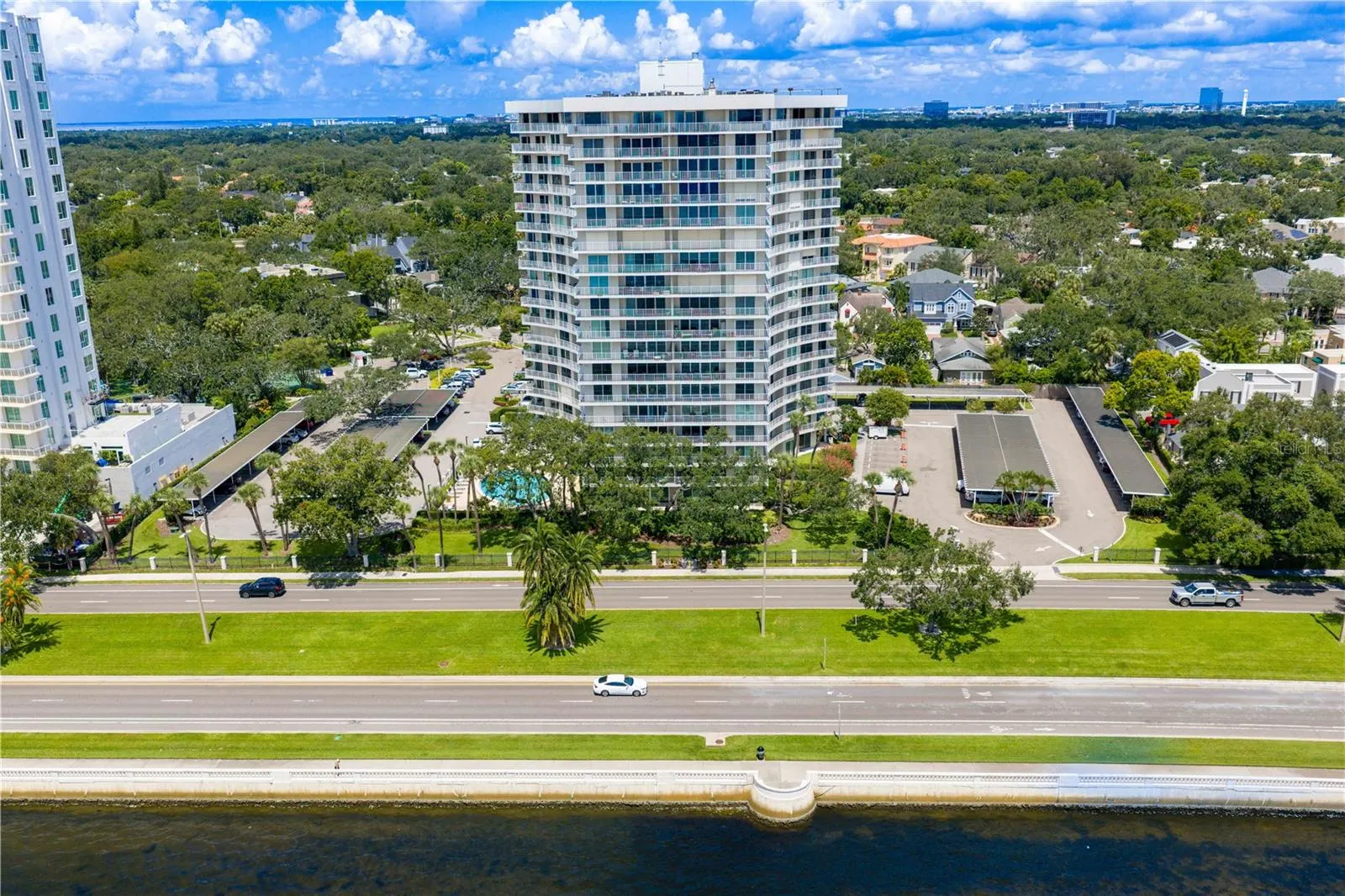 2611 BAYSHORE BLVD #302, #302
