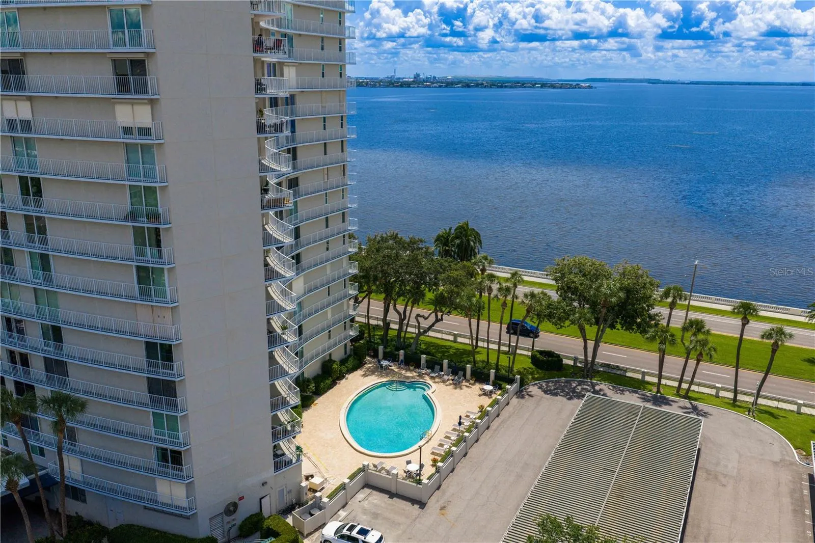 2611 BAYSHORE BLVD #302, #302