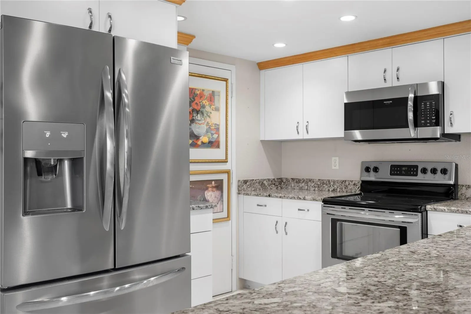 2611 BAYSHORE BLVD #302, #302