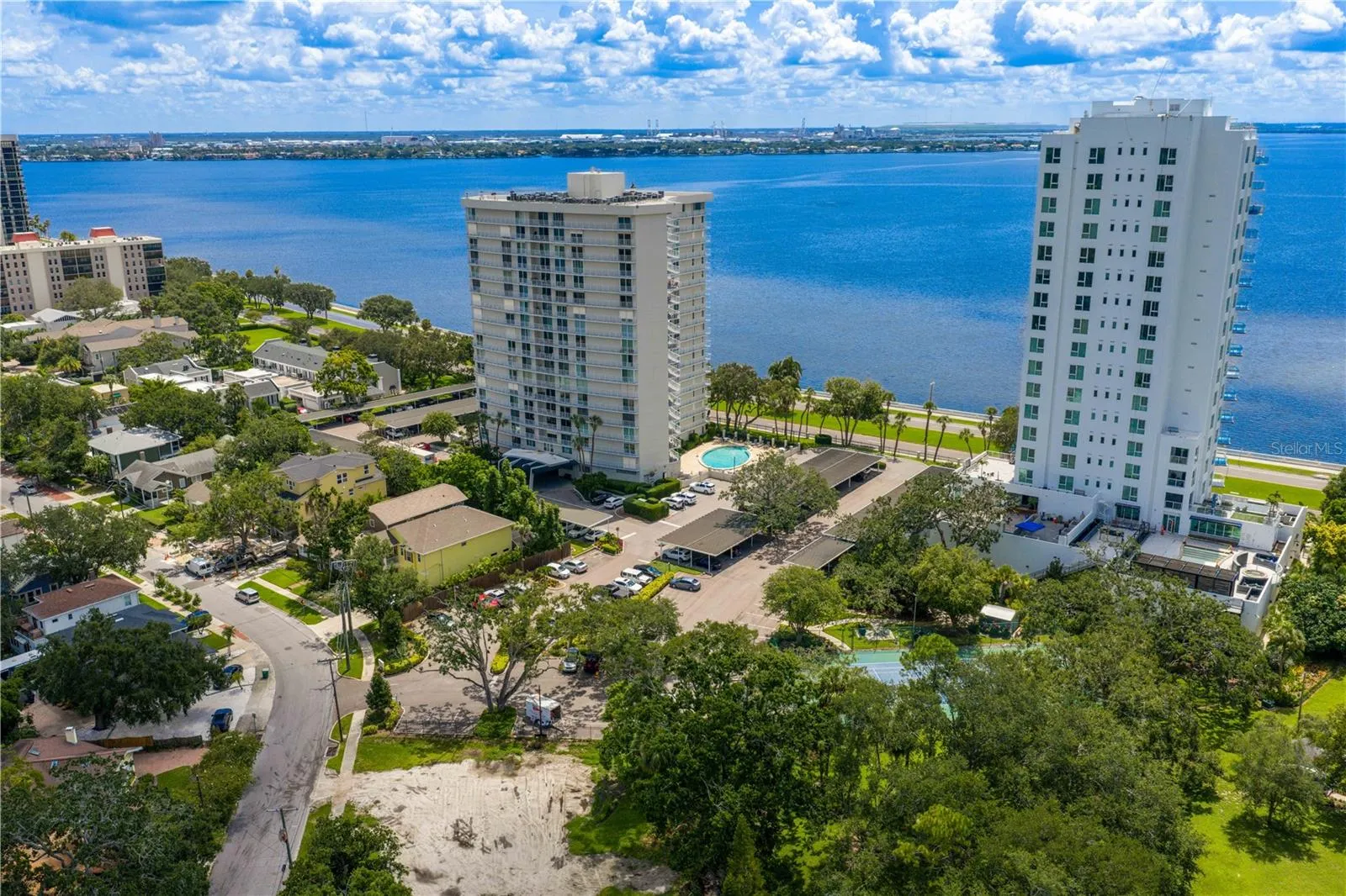 2611 BAYSHORE BLVD #302, #302