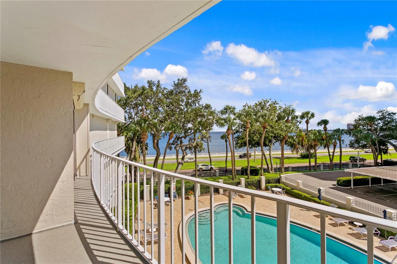 2611 BAYSHORE BLVD #302, #302