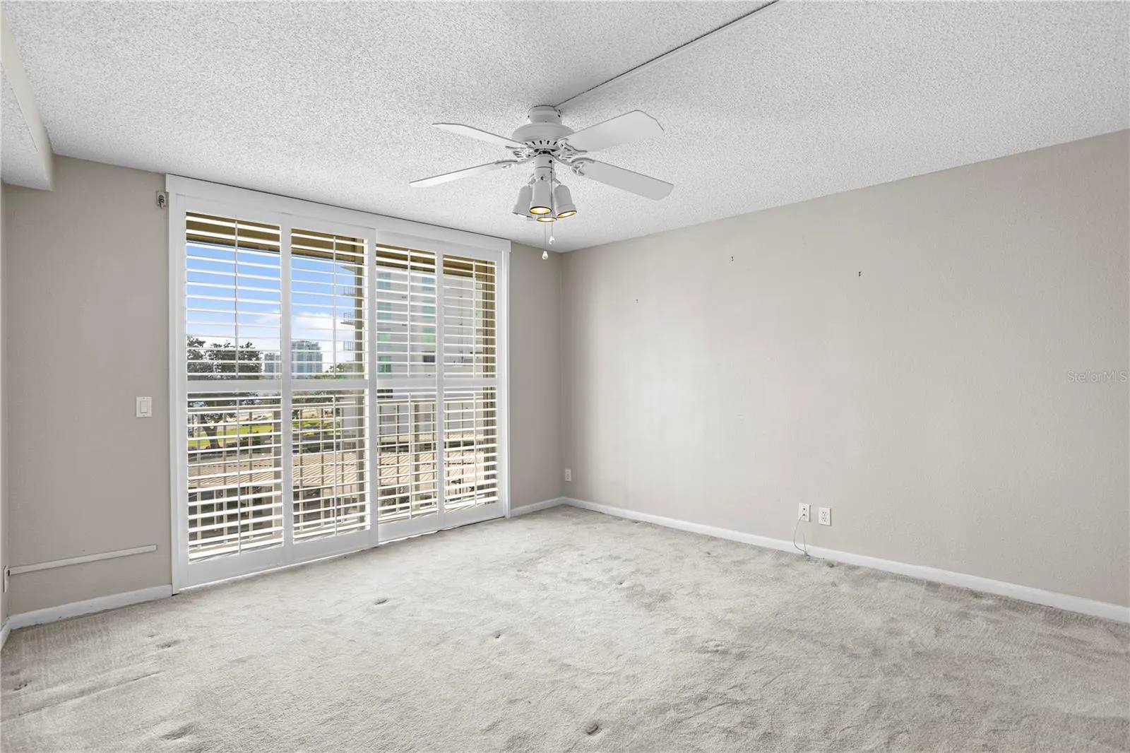2611 BAYSHORE BLVD #302, #302